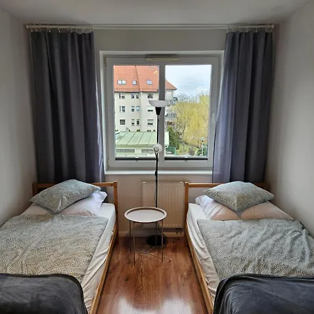 Apartament With גדינייה